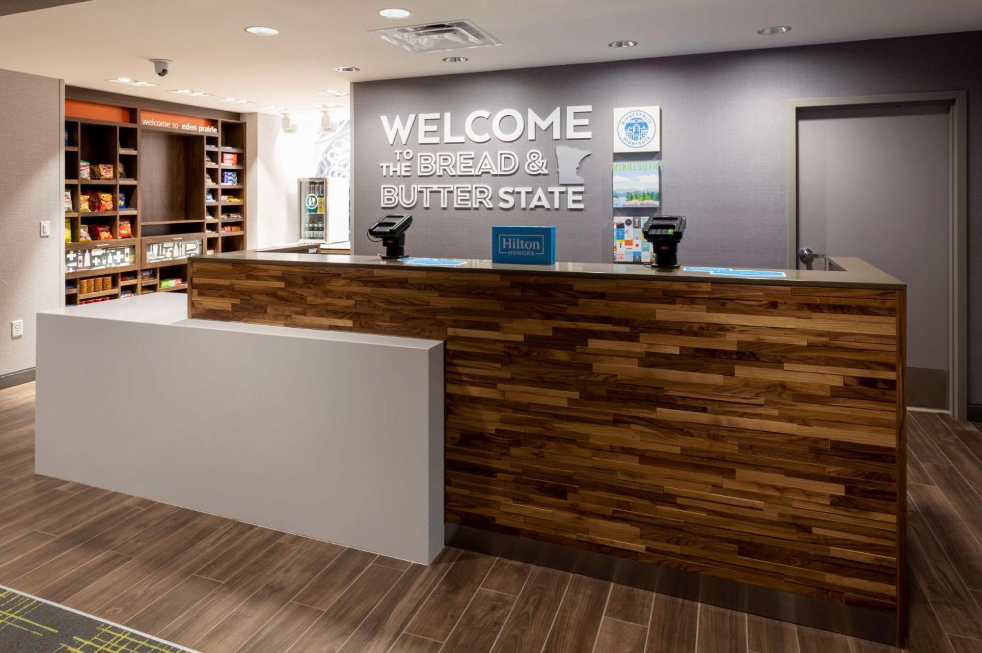 Hampton Inn Eden Prairie Minneapolis Exterior photo