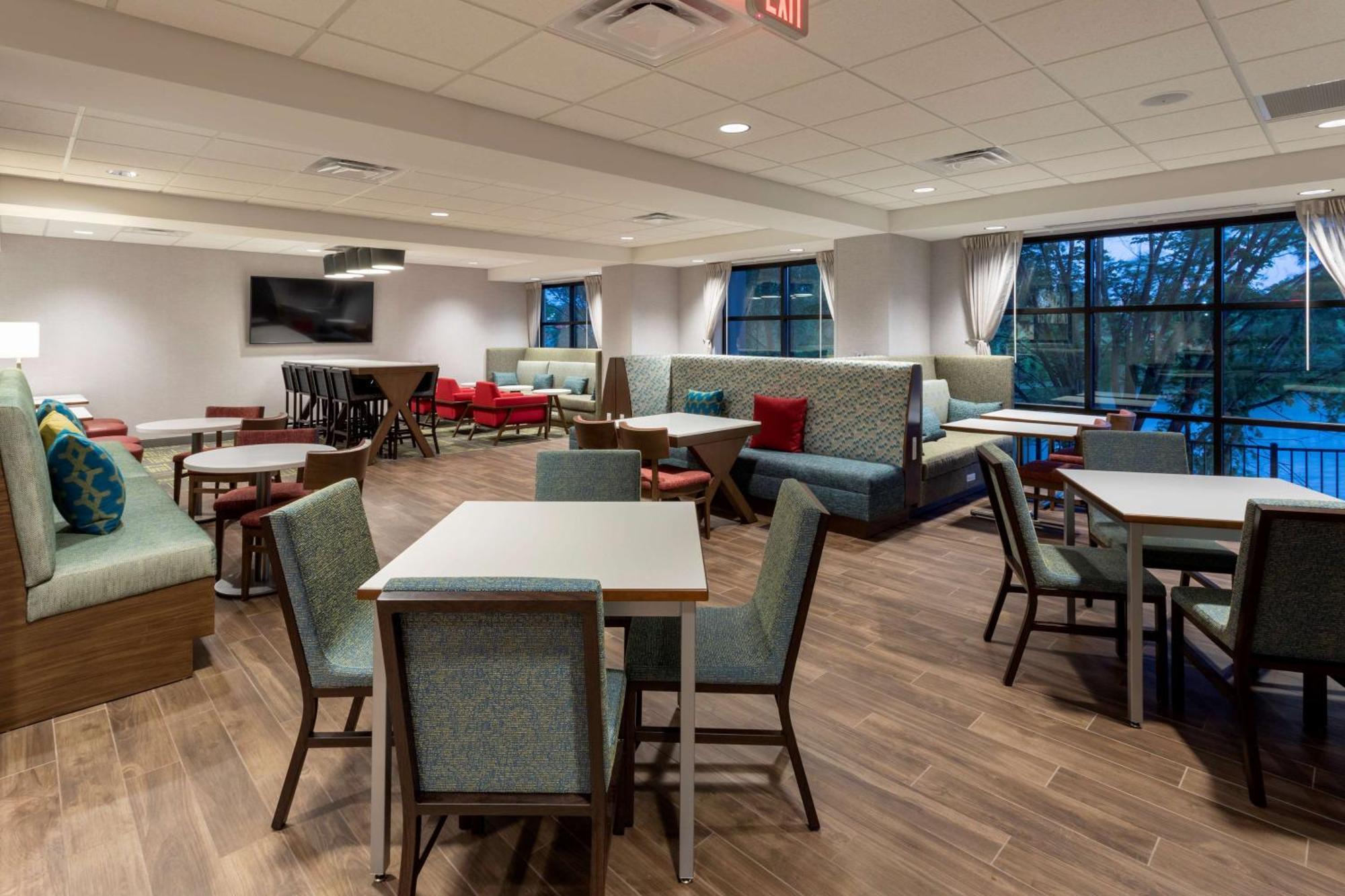 Hampton Inn Eden Prairie Minneapolis Exterior photo