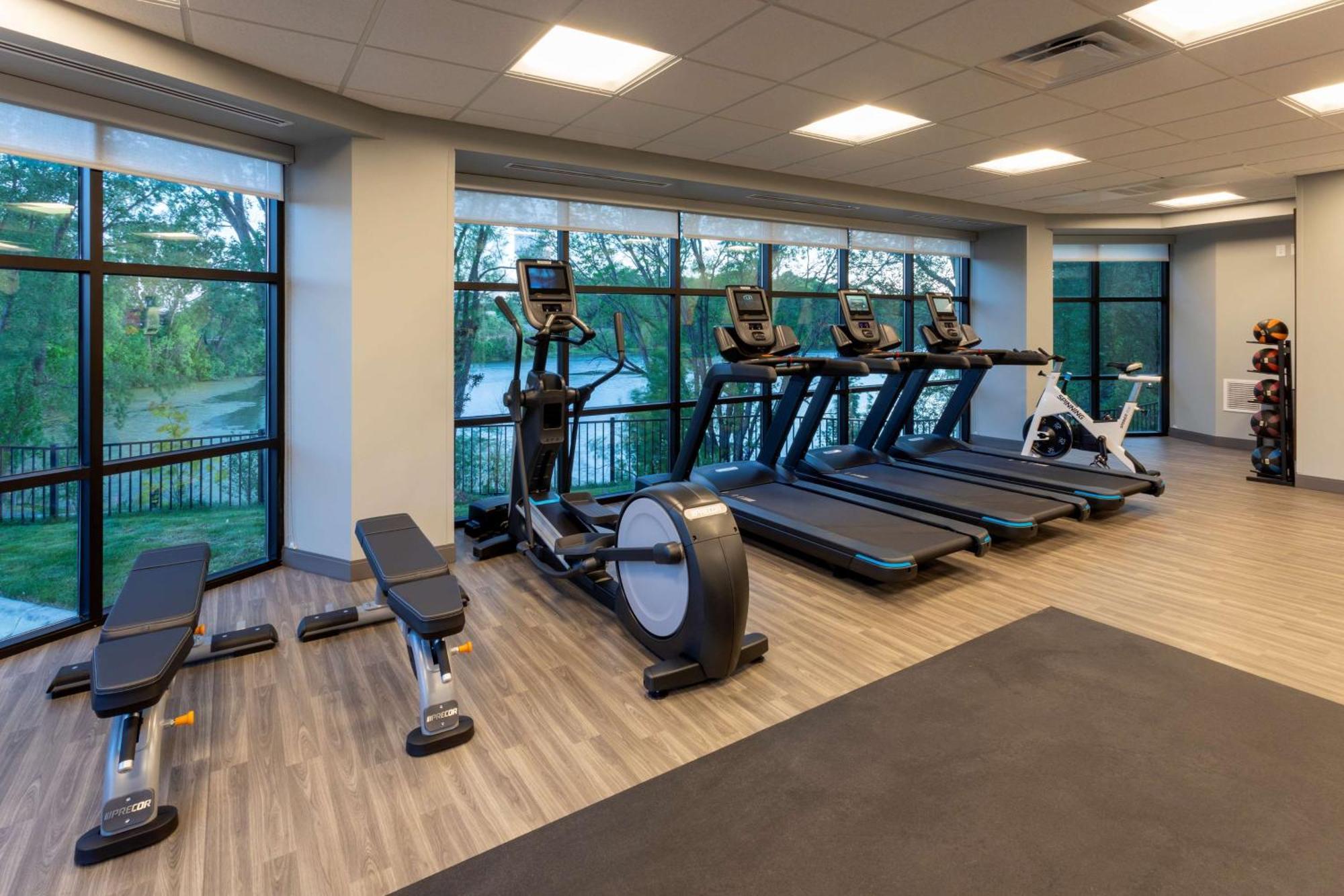 Hampton Inn Eden Prairie Minneapolis Exterior photo